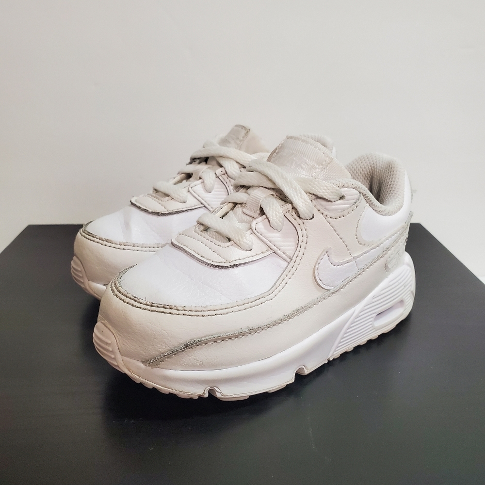 Nike Air Max 90 LTR size 8C
